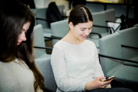 Tyrinėjamas „Socialinio suflerio“ programos poveikis
